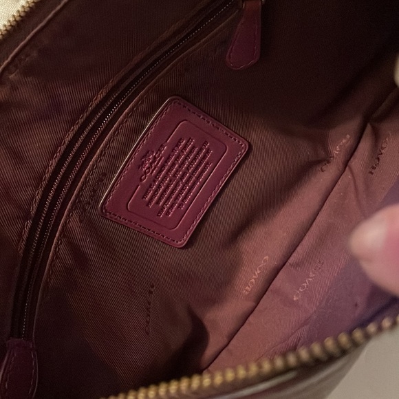 Coach Purse - Picture 4 of 6